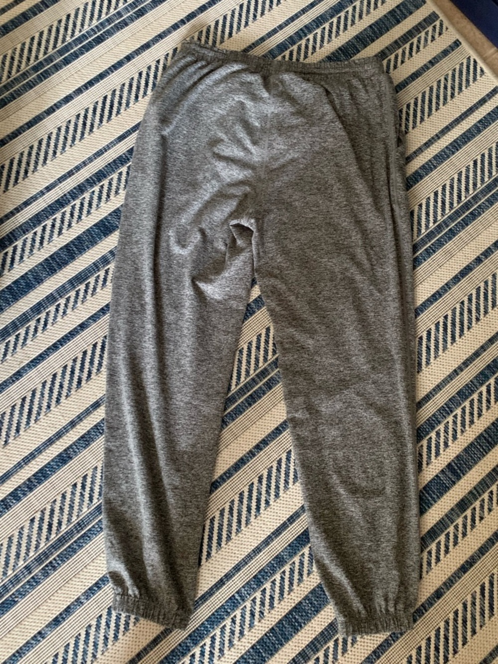 Vuori Boyfriend Jogger Sweatpants Size Small - Picture 2 of 4